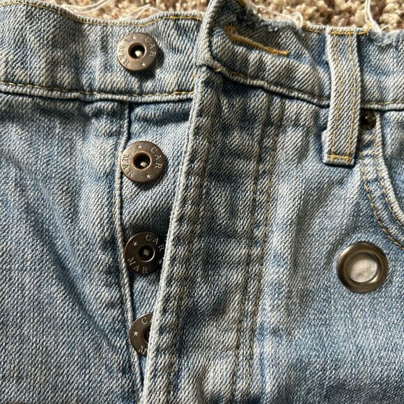 Carmar Distressed Denim Shorts Size 28 Light Wash - Picture 4 of 5